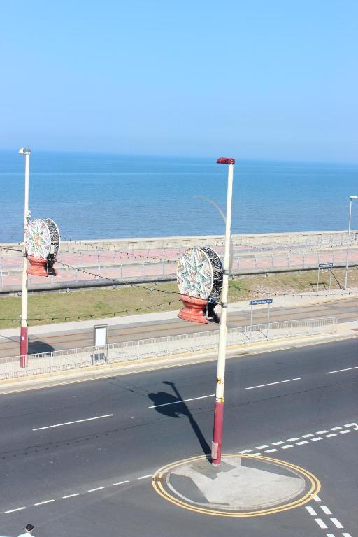 The Colwyn Hotel - Near Pleasure Beach بلاكبول الغرفة الصورة