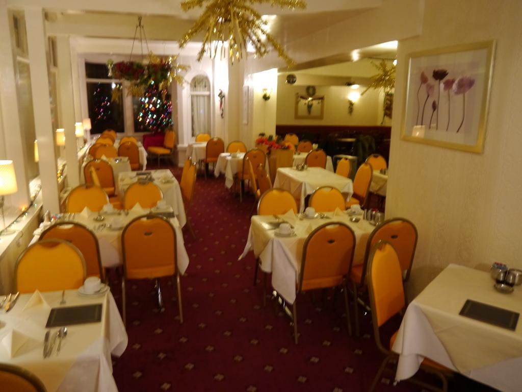 The Colwyn Hotel - Near Pleasure Beach بلاكبول المظهر الخارجي الصورة