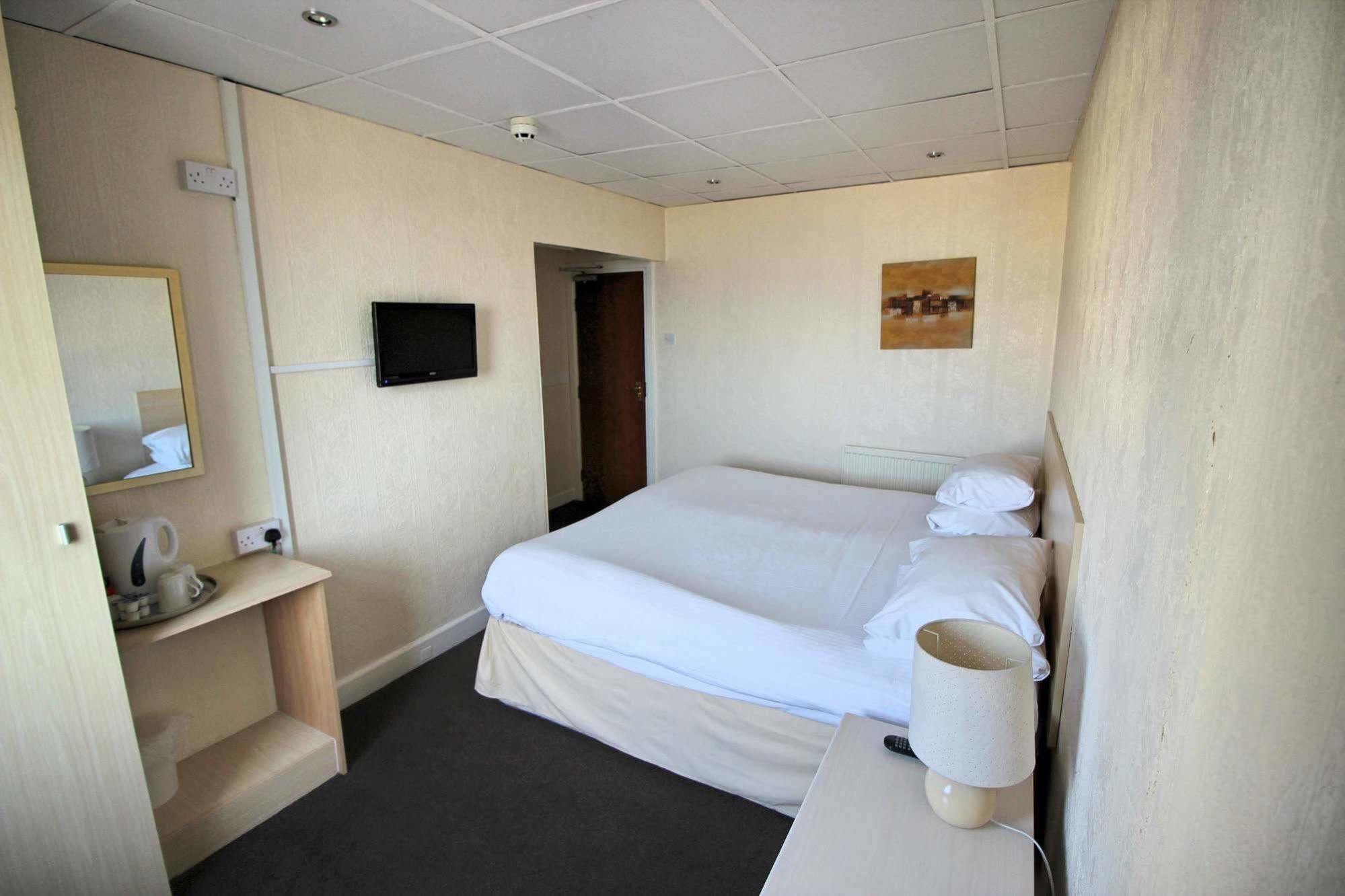 The Colwyn Hotel - Near Pleasure Beach بلاكبول المظهر الخارجي الصورة