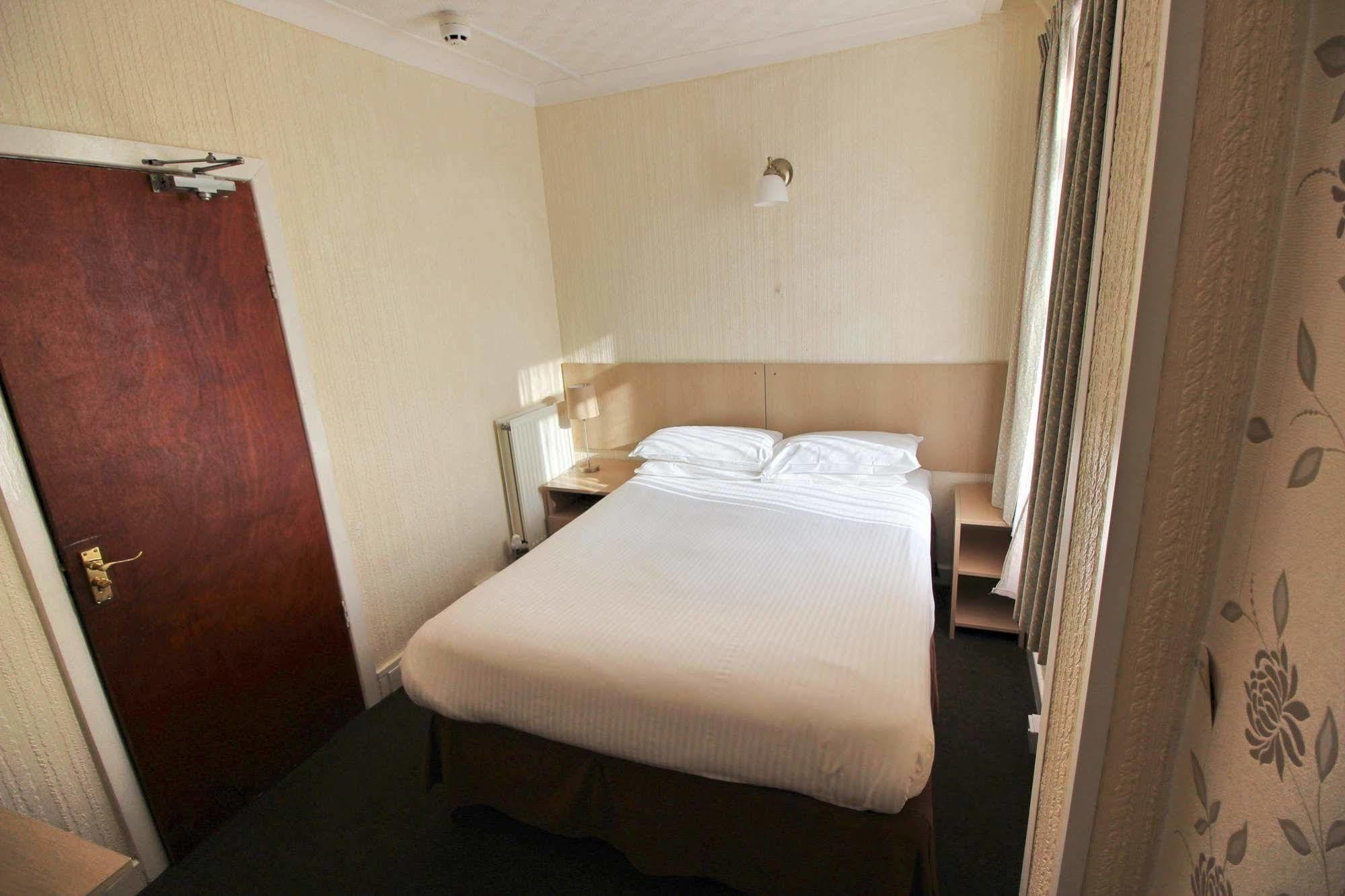 The Colwyn Hotel - Near Pleasure Beach بلاكبول المظهر الخارجي الصورة