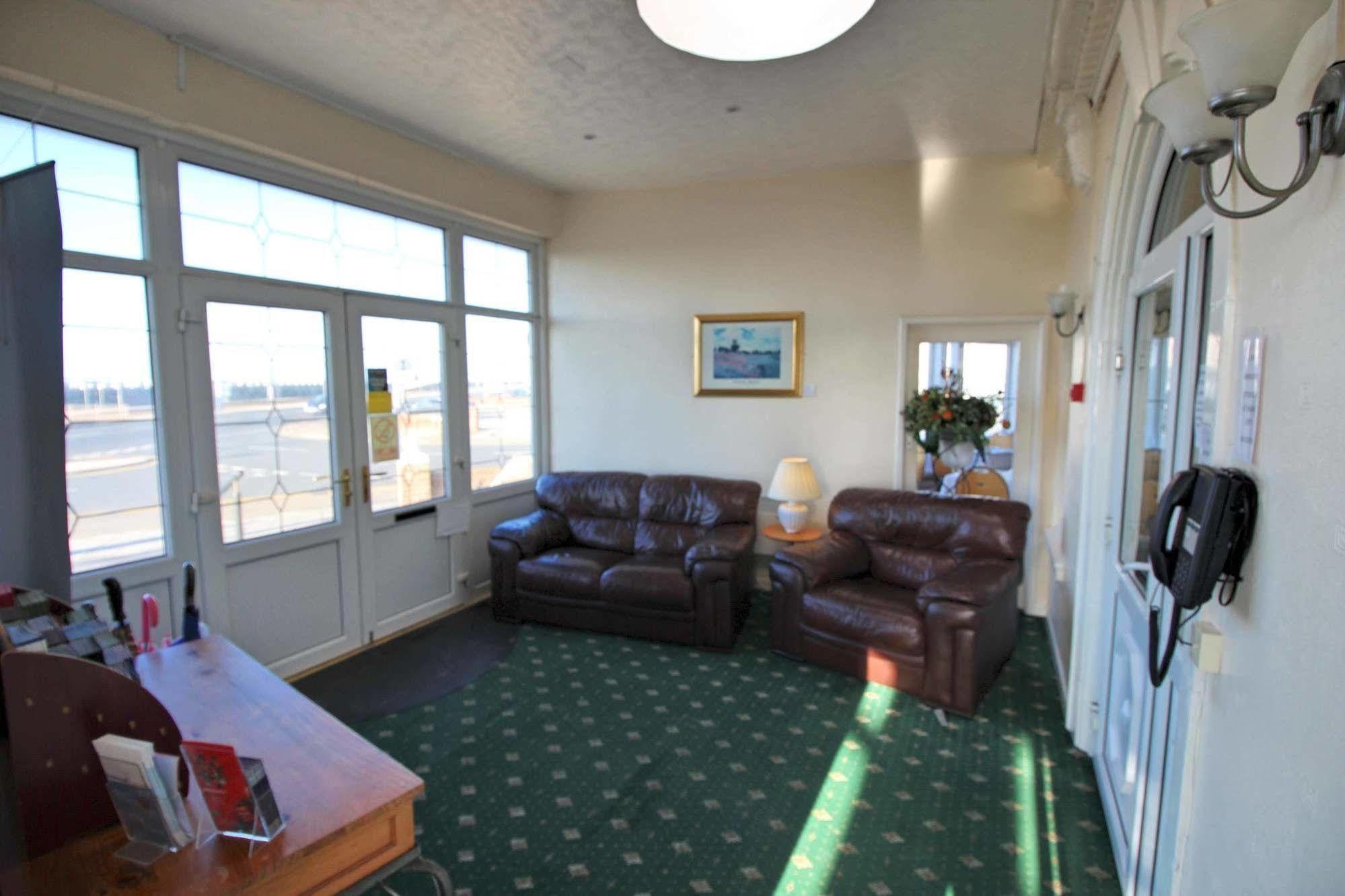 The Colwyn Hotel - Near Pleasure Beach بلاكبول المظهر الخارجي الصورة