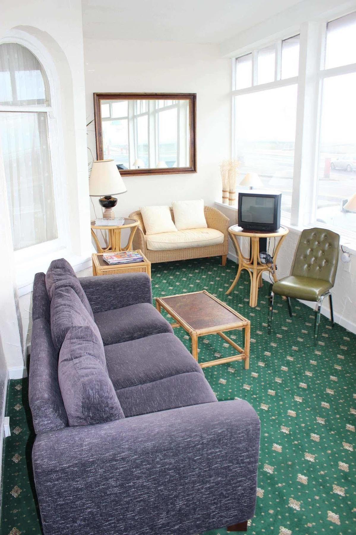 The Colwyn Hotel - Near Pleasure Beach بلاكبول المظهر الخارجي الصورة